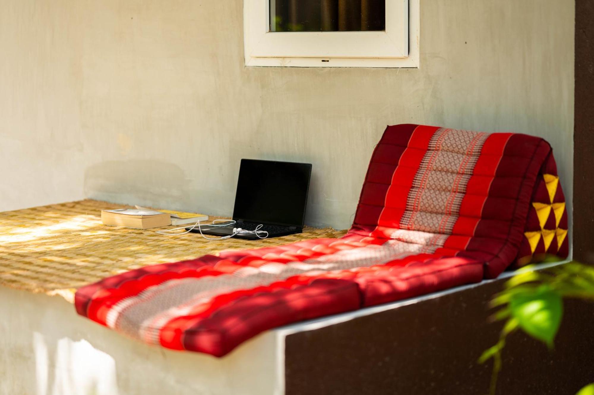 Banyan Tree Hostel Кампот Екстер'єр фото